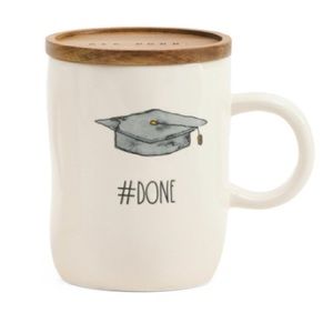 Rae Dunn 2 Pack Graduation Mug w/ wood lids